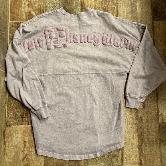 WALT DISNEY WORLD SPIRIT JERSEY Womens Lilac Shirt Shimmer Puff Print Spellout M - Picture 2 of 6